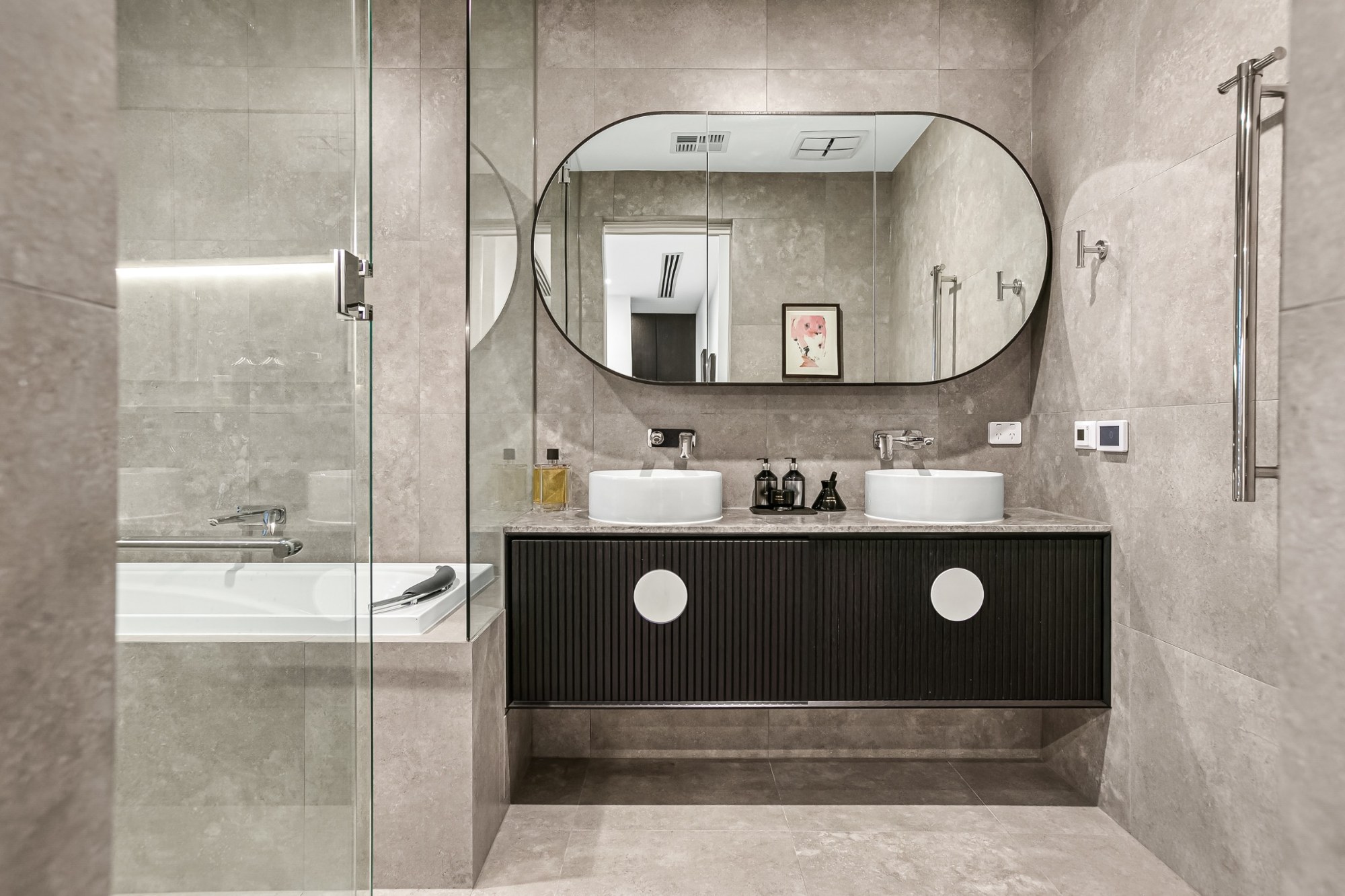 Bulleen Residence — bathroom